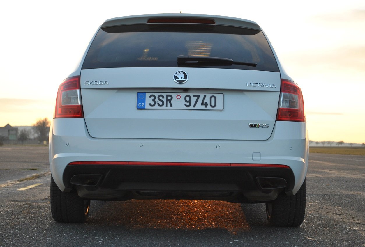 Škoda Octavia Combi RS230