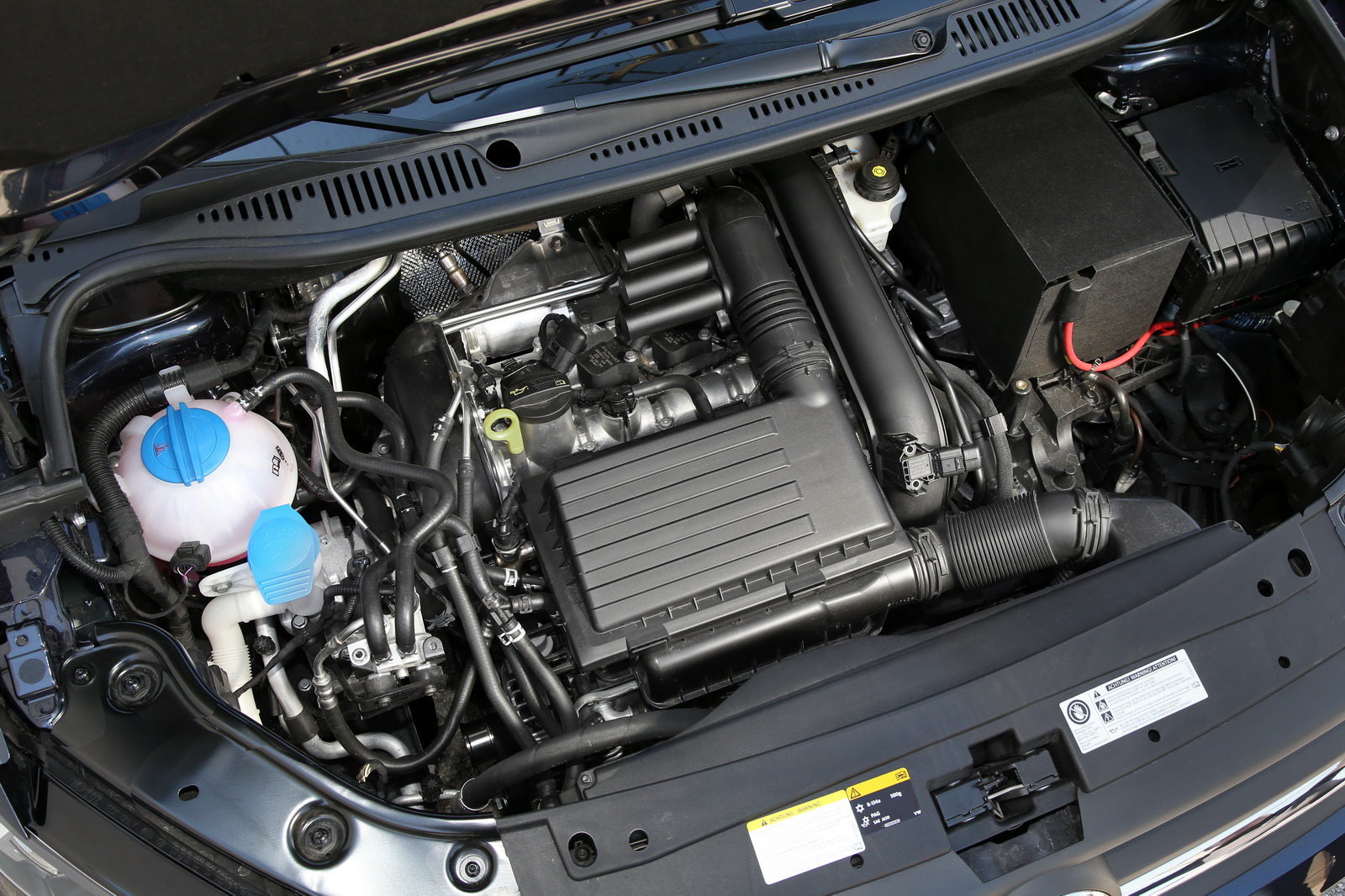 Volkswagen Caddy TGI je prvním vozem svého segmentu, kombinující pohon na CNG s dvouspojkovým automatem.