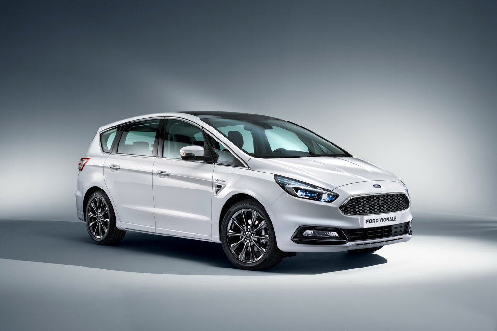 Ford ukazuje v Ženevě nové modely řady Vignale, mezi nimi i S-Max.