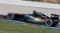 Nico Hülkenberg při posledních předsezonních testech v Barceloně s novým vozem Force India VJM09 - Mercedes