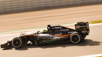 Sergio Pérez při posledních předsezónních testech v Barceloně s novým vozem Force India VJM09 - Mercedes