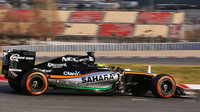 Sergio Pérez při posledních předsezónních testech v Barceloně s novým vozem Force India VJM09 - Mercedes