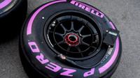 Ultra-měkká pneumatika Pirelli