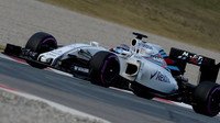 Valtteri Bottas při posledních testech v Barceloně s novým vozem Williams FW38 - Mercedes