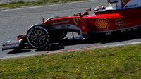 Kimi Räikkönen při posledních testech v Barceloně