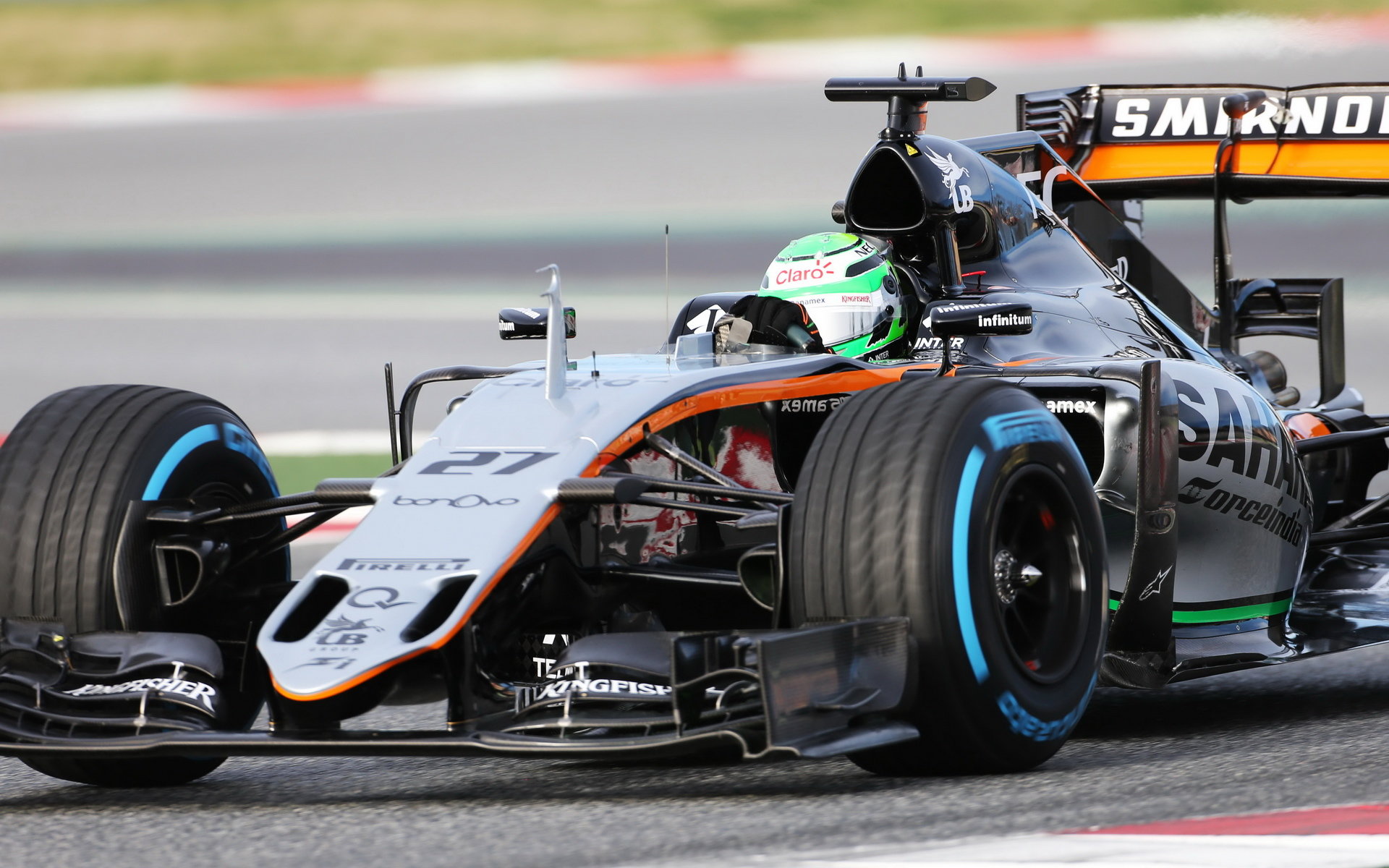 Nico Hülkenberg při posledních předsezónních testech v Barceloně s novým vozem Force India VJM09 - Mercedes