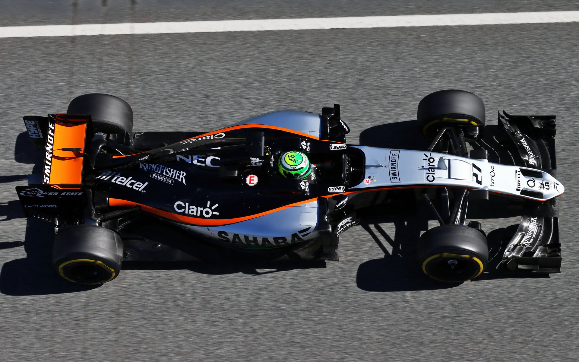 Nico Hülkenberg při testování nové Force India VJM09 v Barceloně