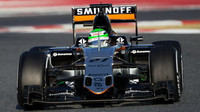 Nico Hülkenberg při posledních předsezónních testech v Barceloně s novým vozem Force India VJM09 - Mercedes