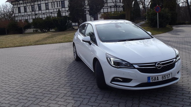 Test Opel Astra K 1 0 Turbo Trivalcove Prekvapeni Autoroad Cz