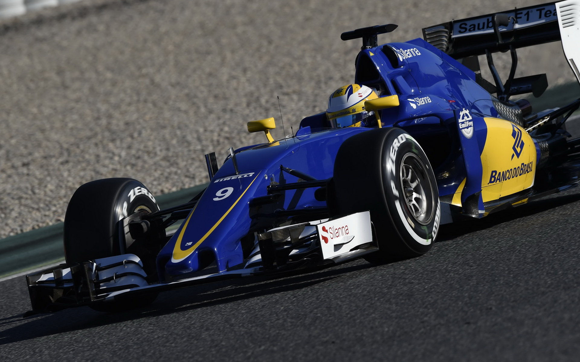 Marcus Ericsson při posledních předsezónních testech v Barceloně