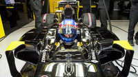 Jolyon Palmer při posledních předsezónních testech v Barceloně