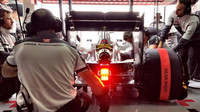 Haas při prvních předsezónních testech v Barceloně 2016