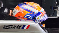 Grosjean při testech v Barceloně