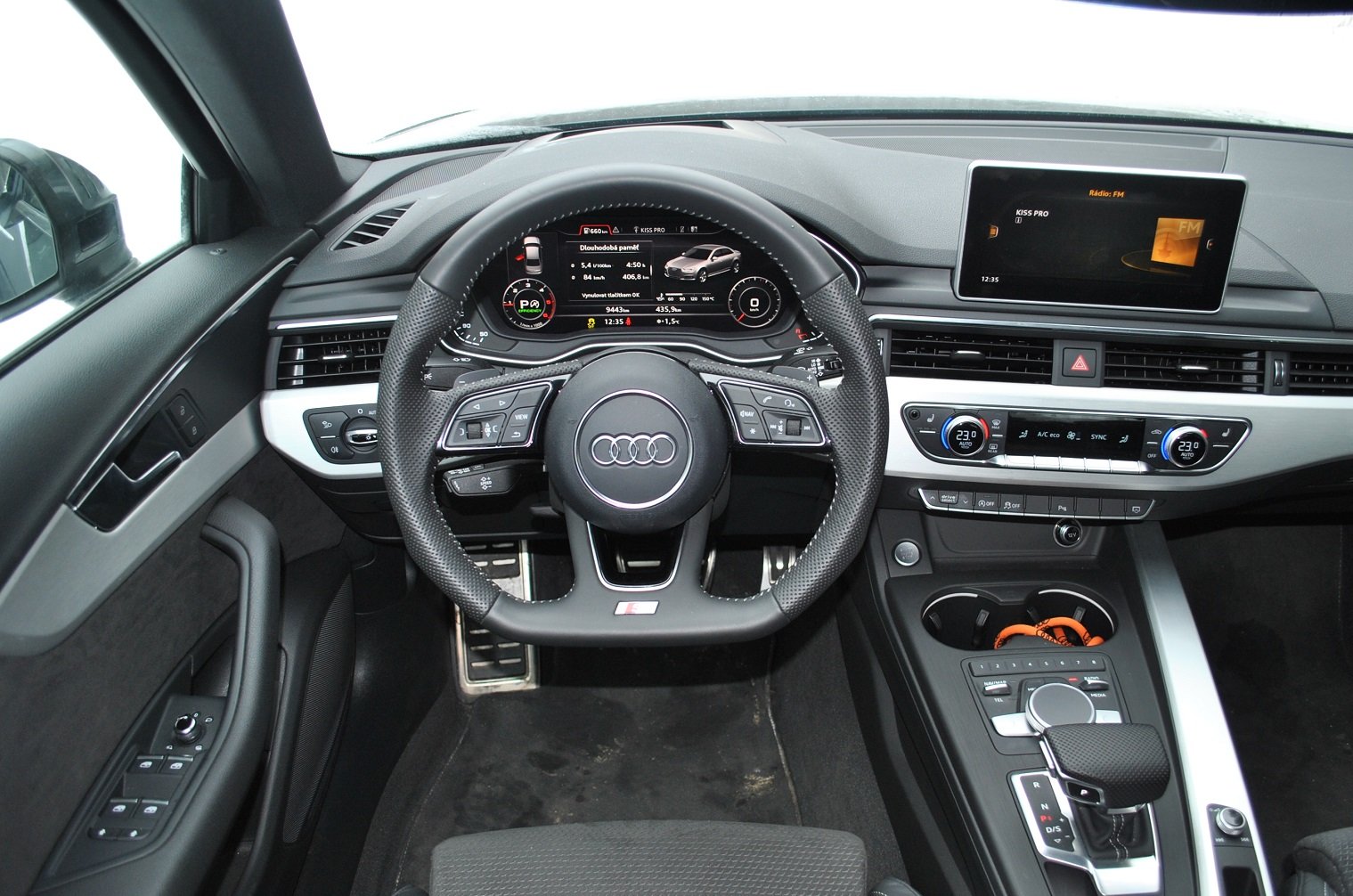 Audi A4 2.0 TDI Sport (2016)