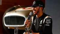 Lewis Hamilton ve Fellbachu - Mercedes-Benz, Motorsport Kickoff 2016