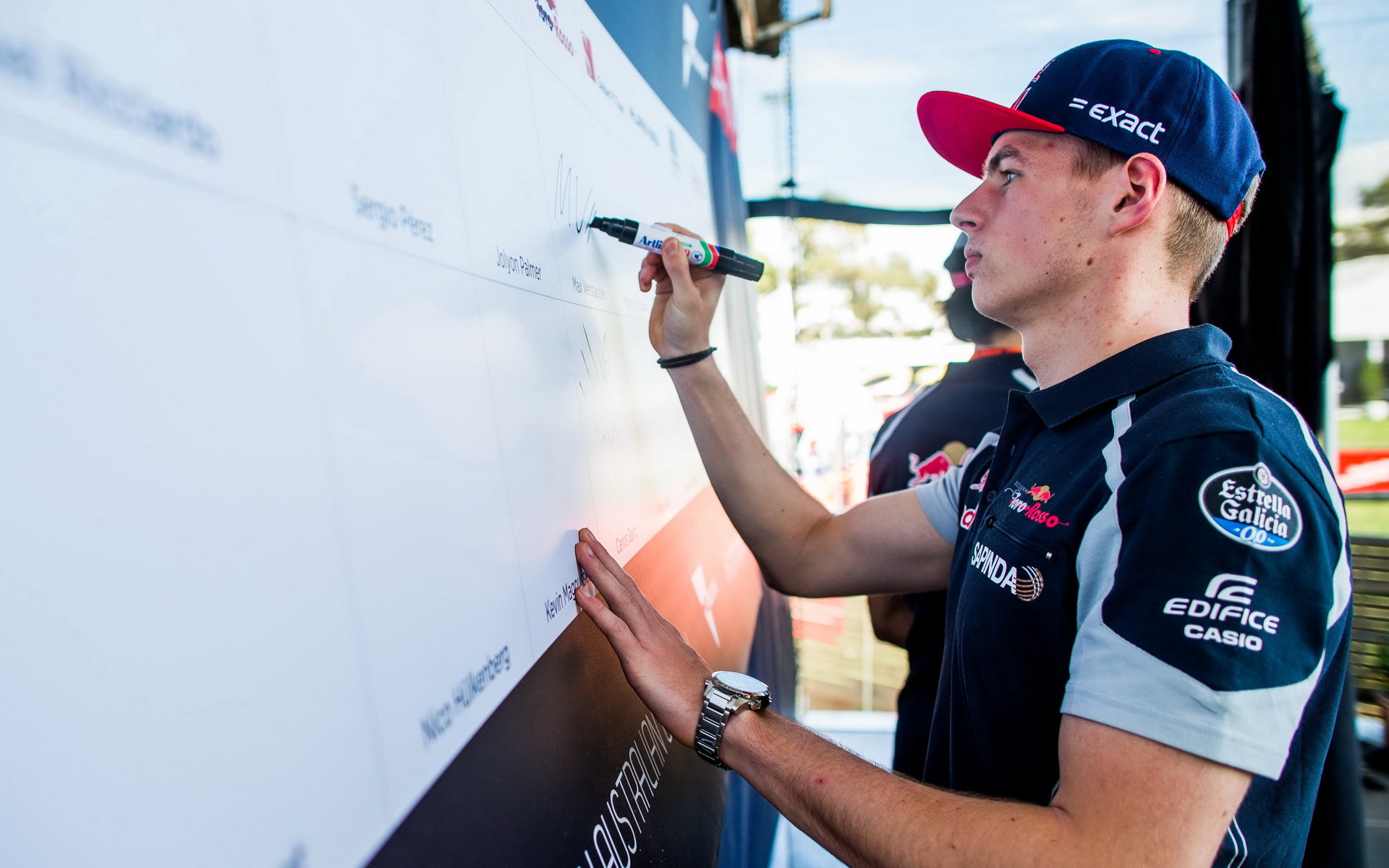 Autogramiáda týmu Toro Rosso, Max Verstappen v Melbourne