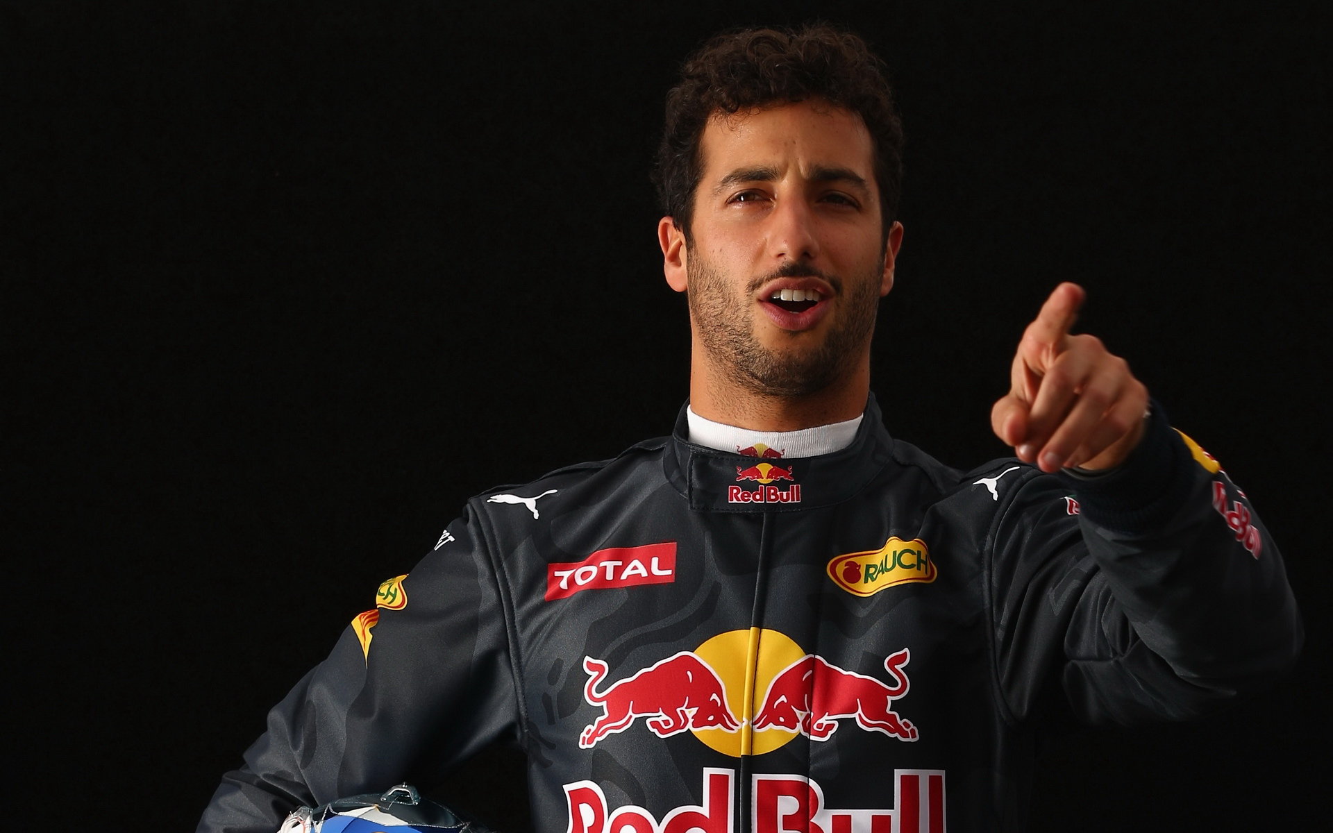Daniel Ricciardo v Melbourne