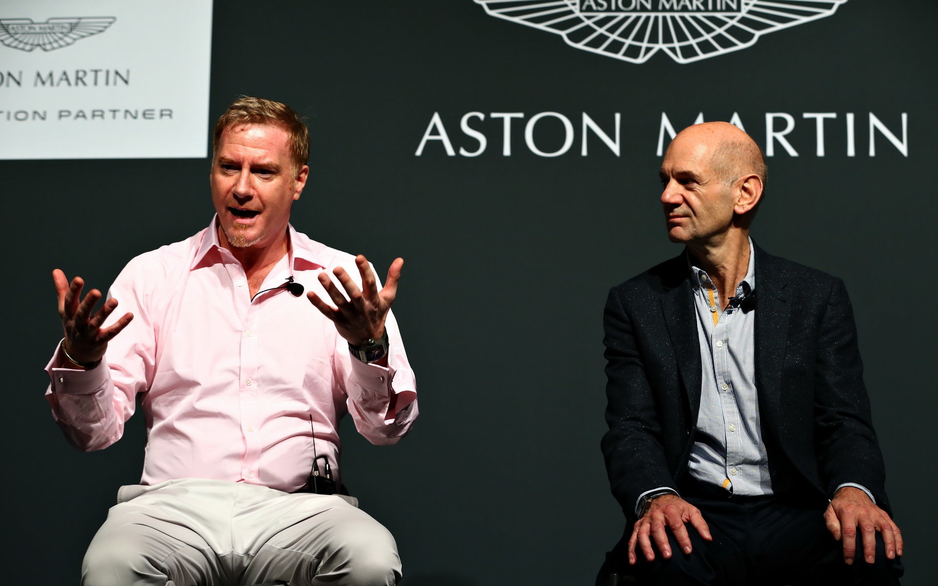 Adrian Newey u zahájení spolupráce Red Bullu a Aston Martinu v Melbourne