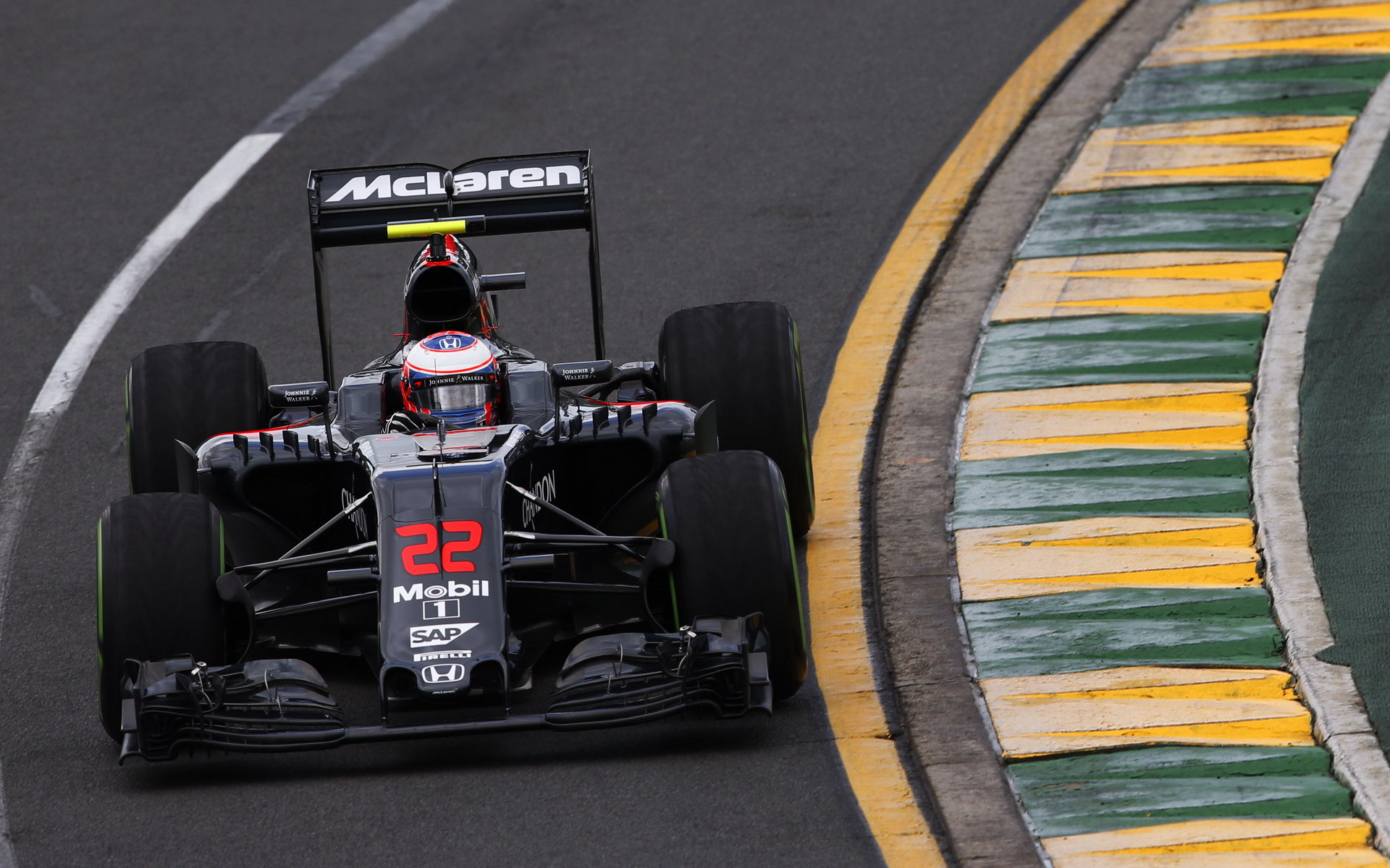 McLaren během pátečních tréninků v Austrálii