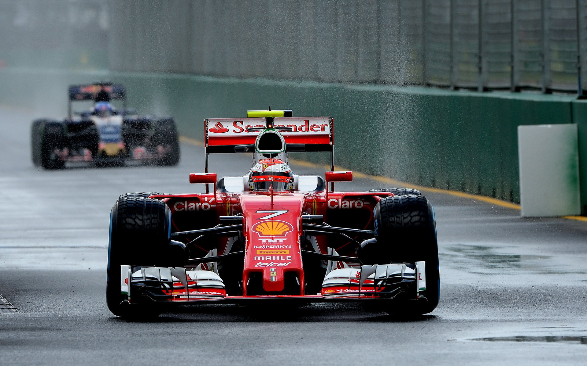 Räikkönen na Hamiltona ztrácel přes 6 desetin