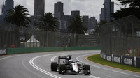 Fernando Alonso při sobotní kvalifikaci v Melbourne