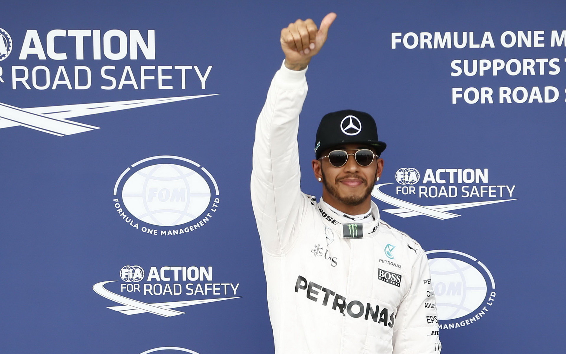 Lewis Hamilton vyhrál sobotní kvalifikaci v Melbourne