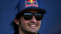 Carlos Sainz v Melbourne