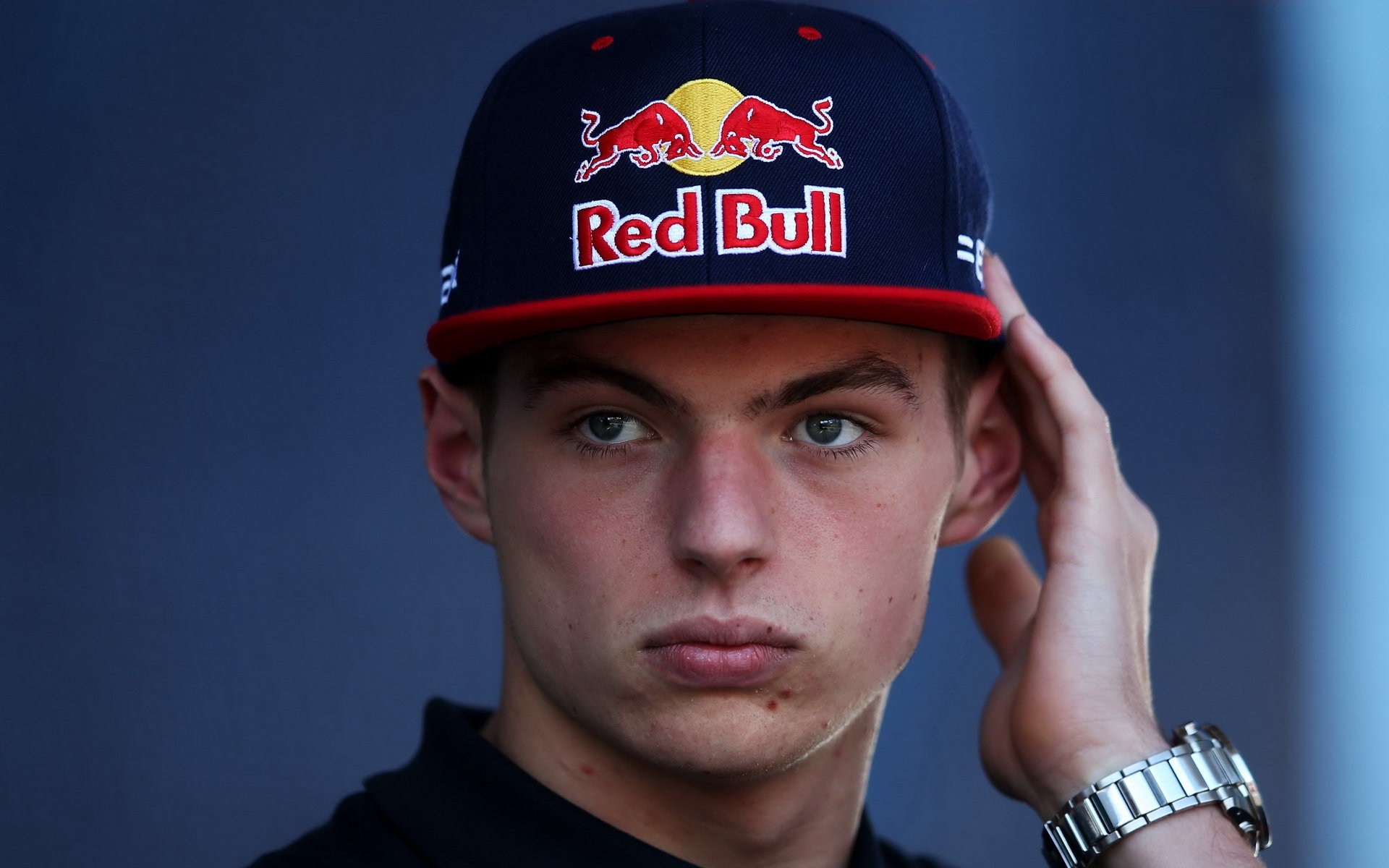 Max Verstappen - zakotví už příští rok u špičkového týmu?