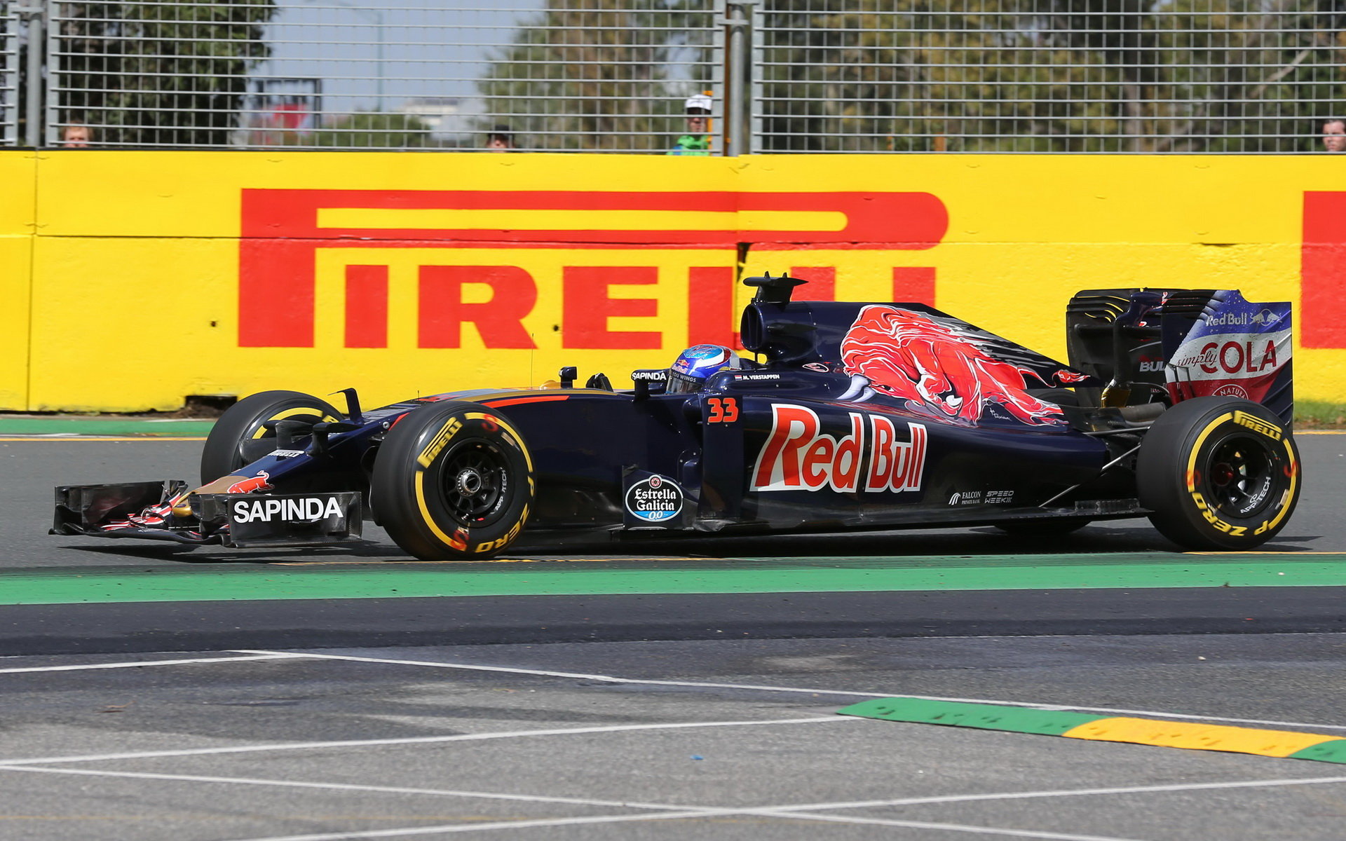 Max Verstappen při kvalifikaci v Melbourne