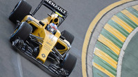 Jolyon Palmer v Melbourne