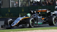 Nico Hülkenberg při závodě v Melbourne