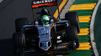 Nico Hülkenberg při závodě v Melbourne