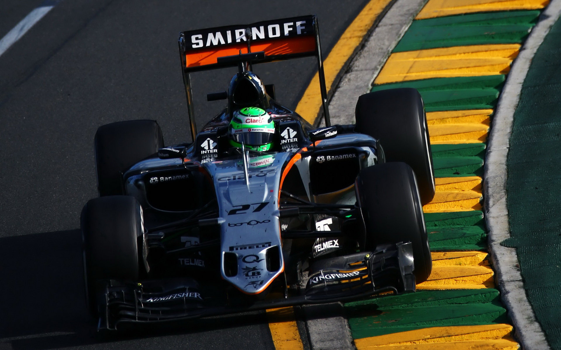 Nico Hülkenberg při závodě v Melbourne