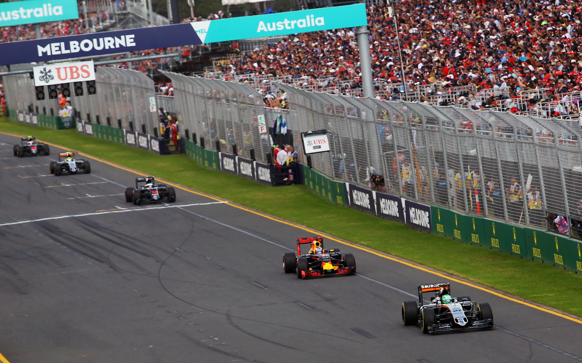 Nico Hülkenberg při závodě v Melbourne