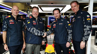 Adrian Newey, Andy Palmer a Christian Horner v Melbourne