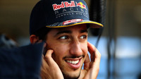 Daniel Ricciardo v Melbourne