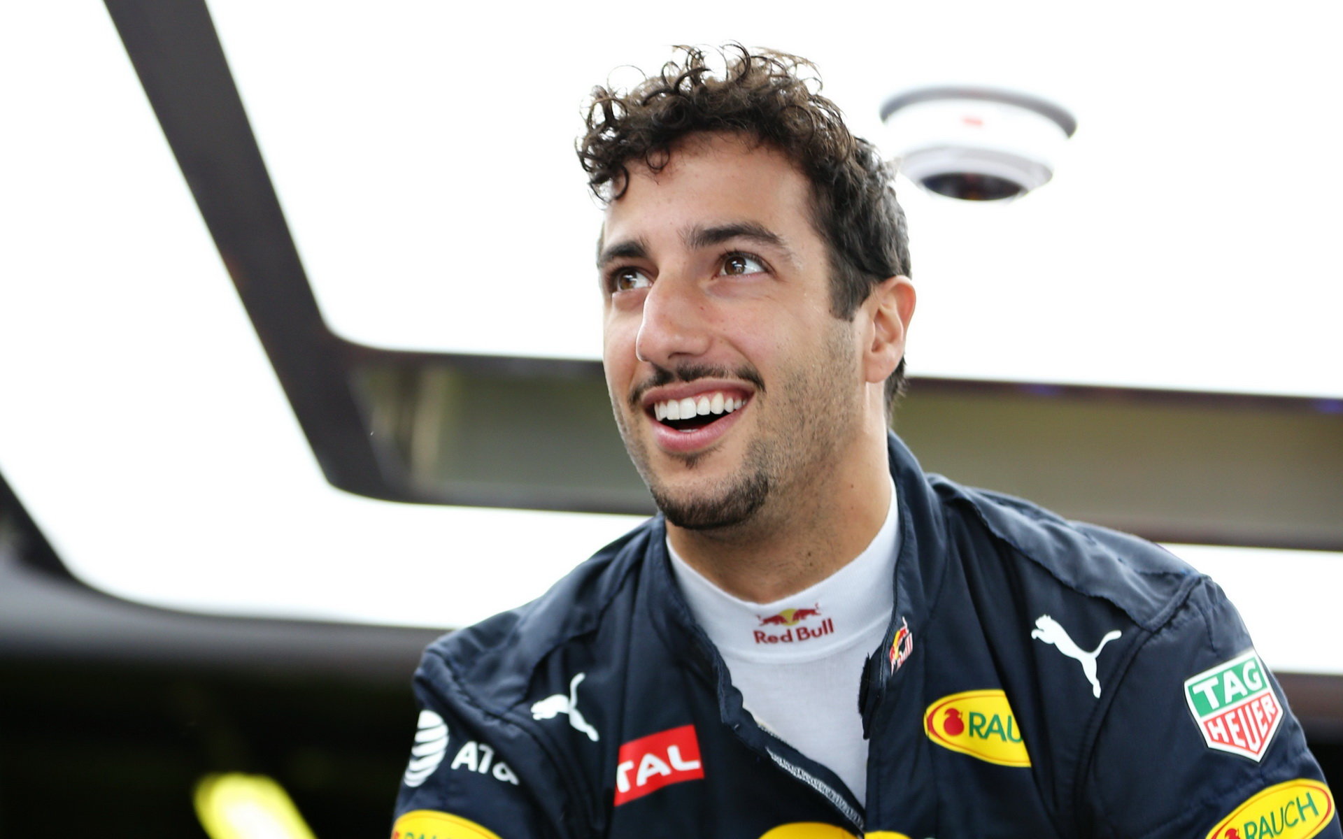 Daniel Ricciardo v Melbourne