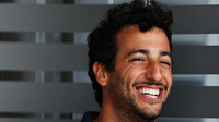 Daniel Ricciardo v Bahrajnu