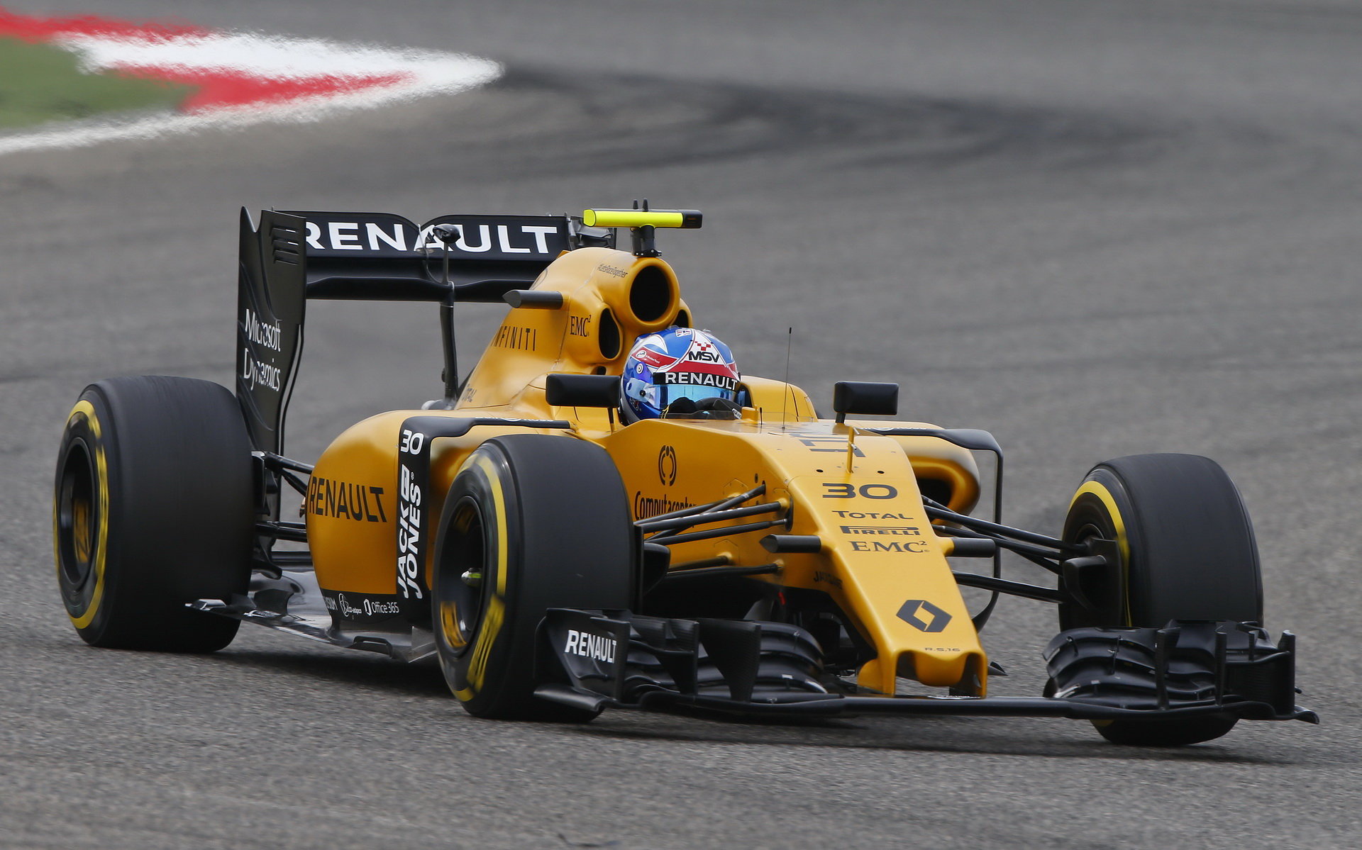 Renault do letošní sezóny nevstoupil zrovna pravou nohou, ale neztrácí optimismus