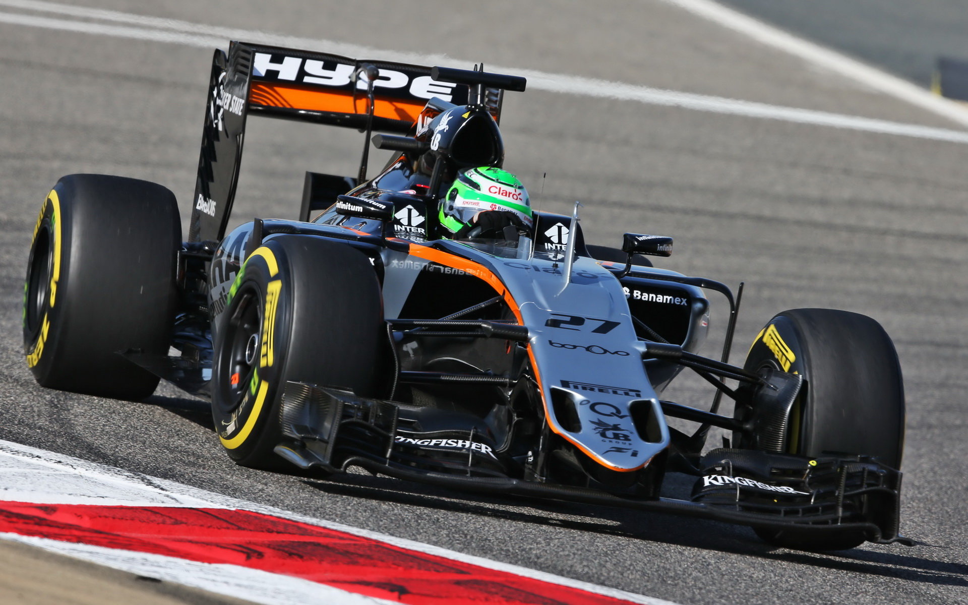 Nico Hülkenberg při kvalifikaci v Bahrajnu