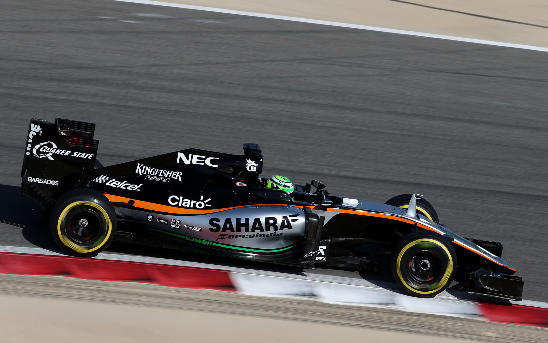 Nico Hülkenberg při kvalifikaci v Bahrajnu