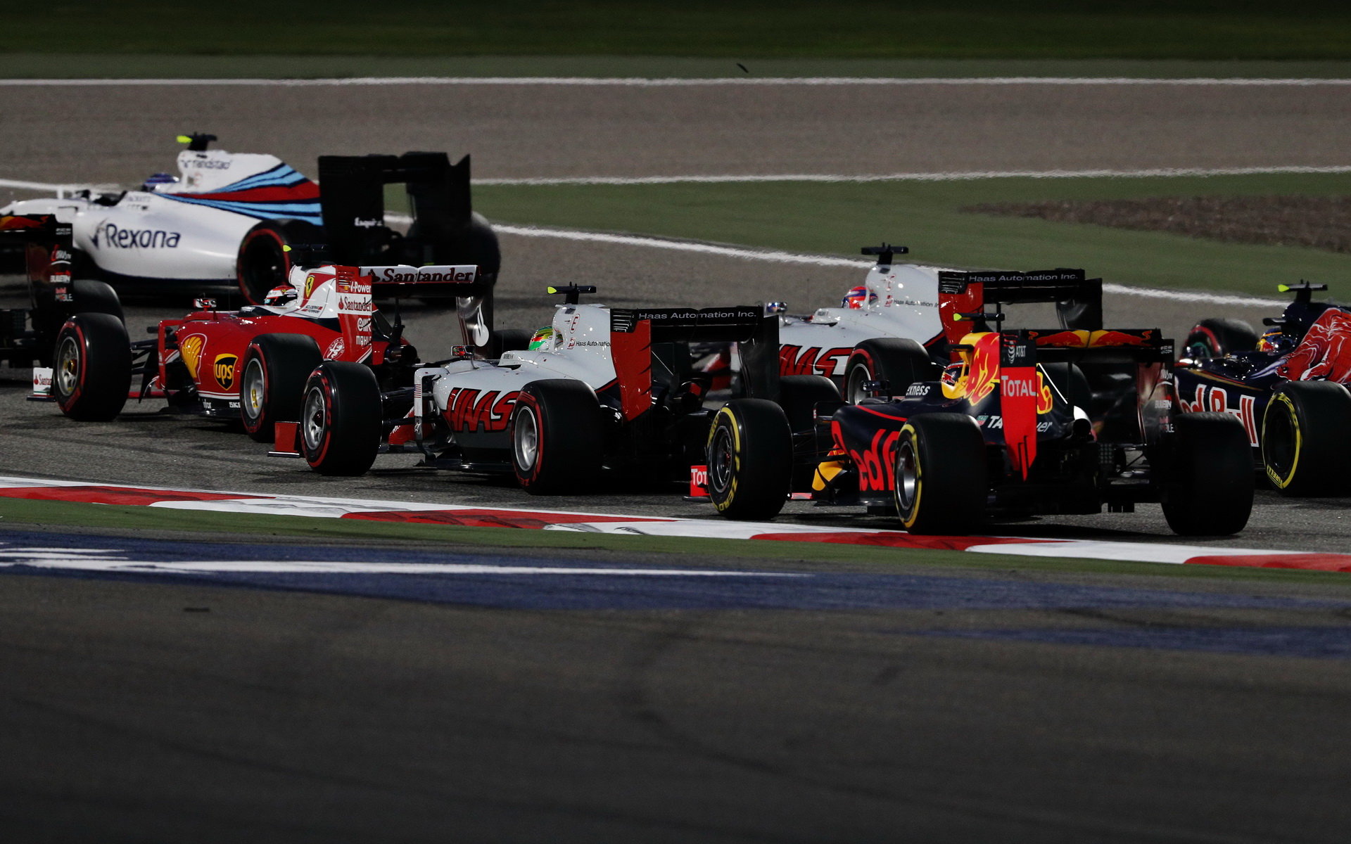 Po startu v závodě v Bahrajnu