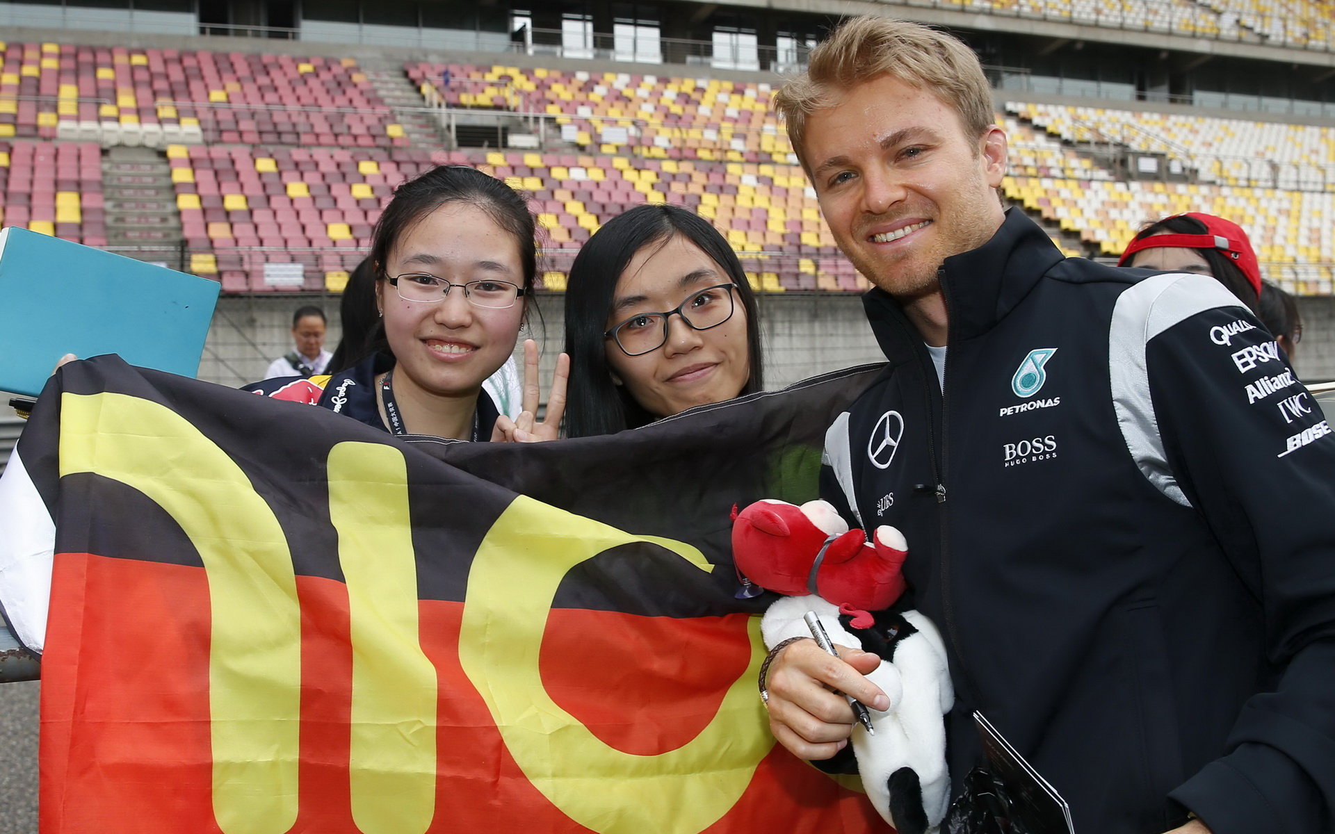 Nico Rosberg při autogramiádě v Číně