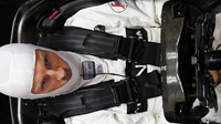 Jenson Button při pátečním tréninku v Číně