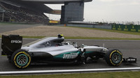 Nico Rosberg v kvalifikaci v Číně