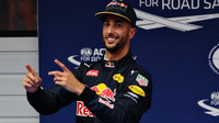 Daniel Ricciardo po kvalifikaci v Číně