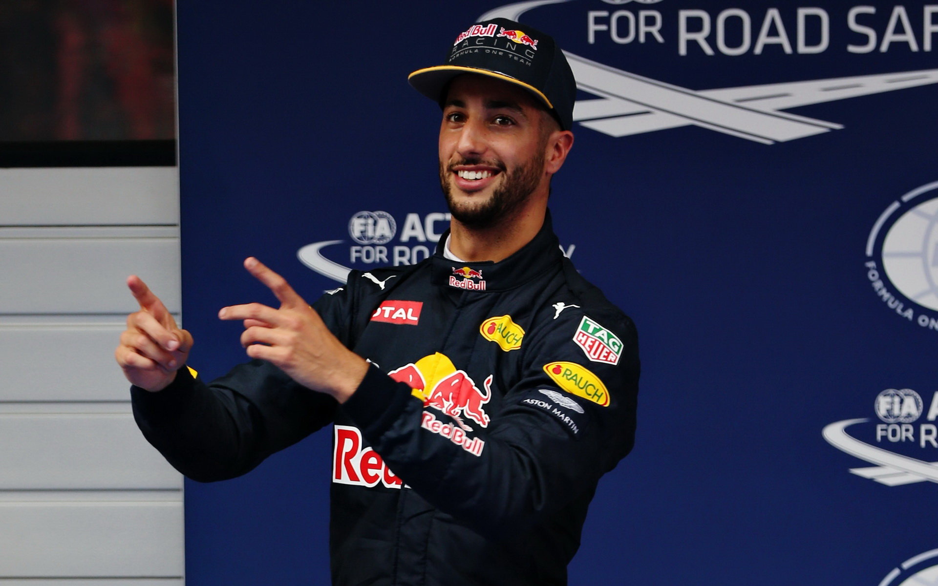 Daniel Ricciardo po kvalifikaci v Číně