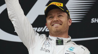 Nico Rosberg na pódiu v Číně