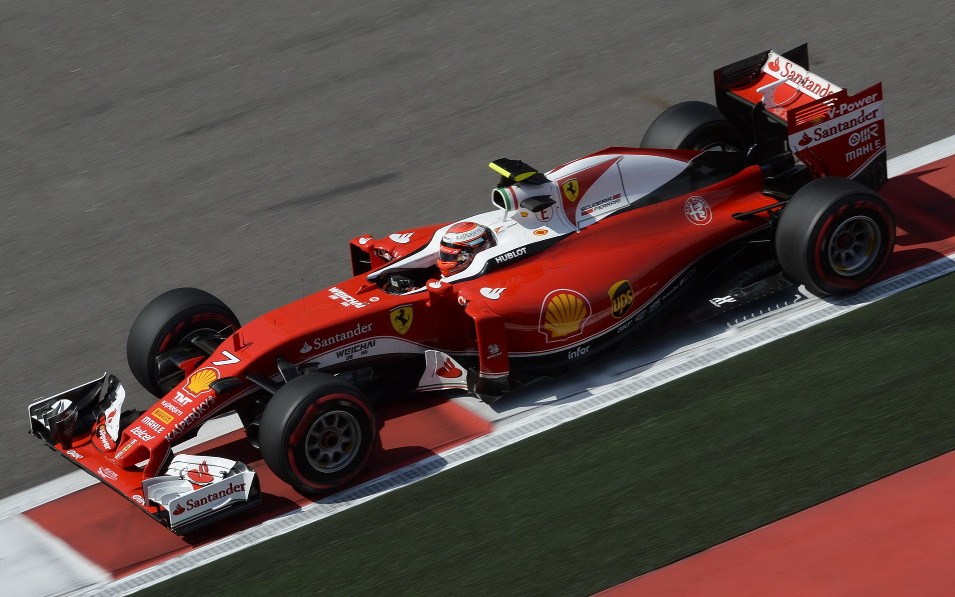 Ferrari se v šampionátu se nevzdává - na řadu teď přijdou okruhy, které by jim měly sedět mnohem lépe