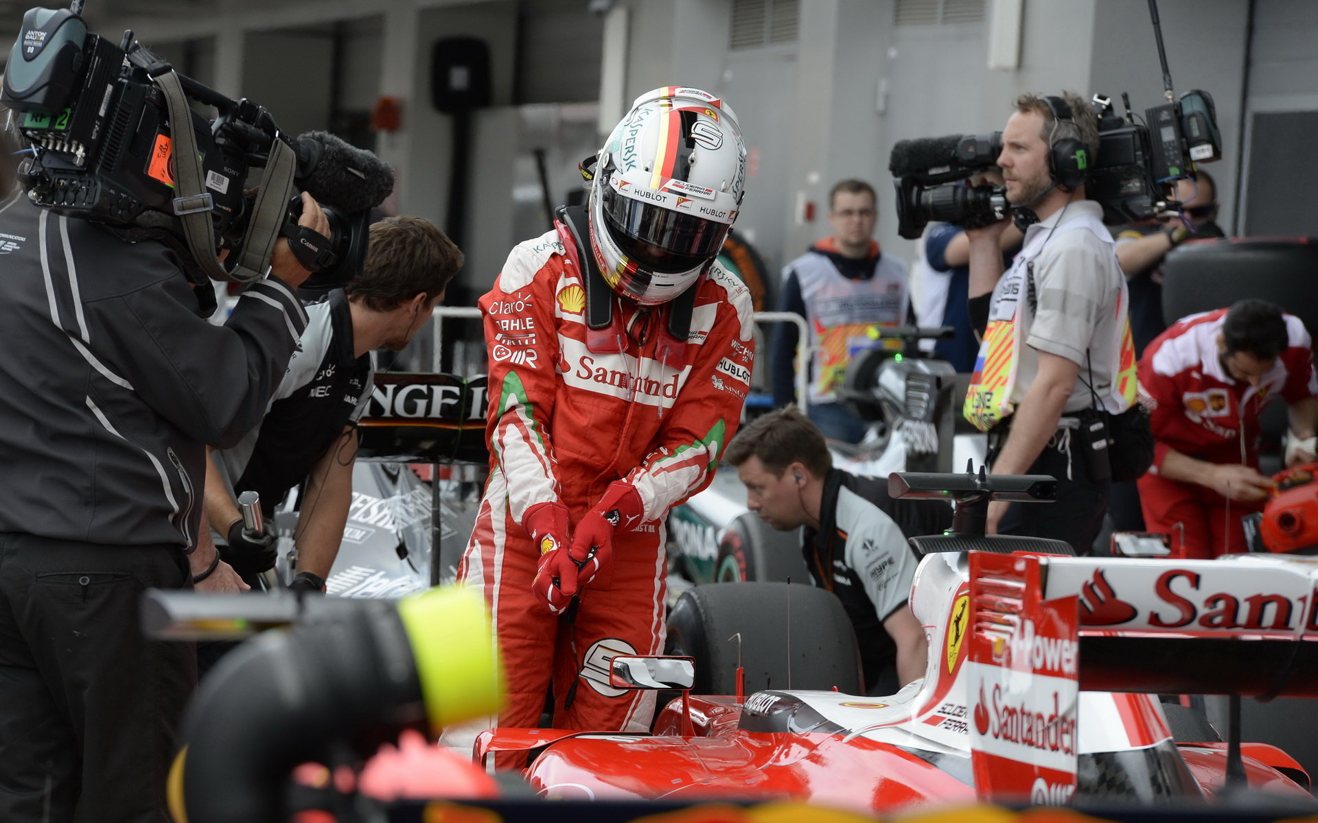 Sebastian Vettel po kvalifikaci v Soči